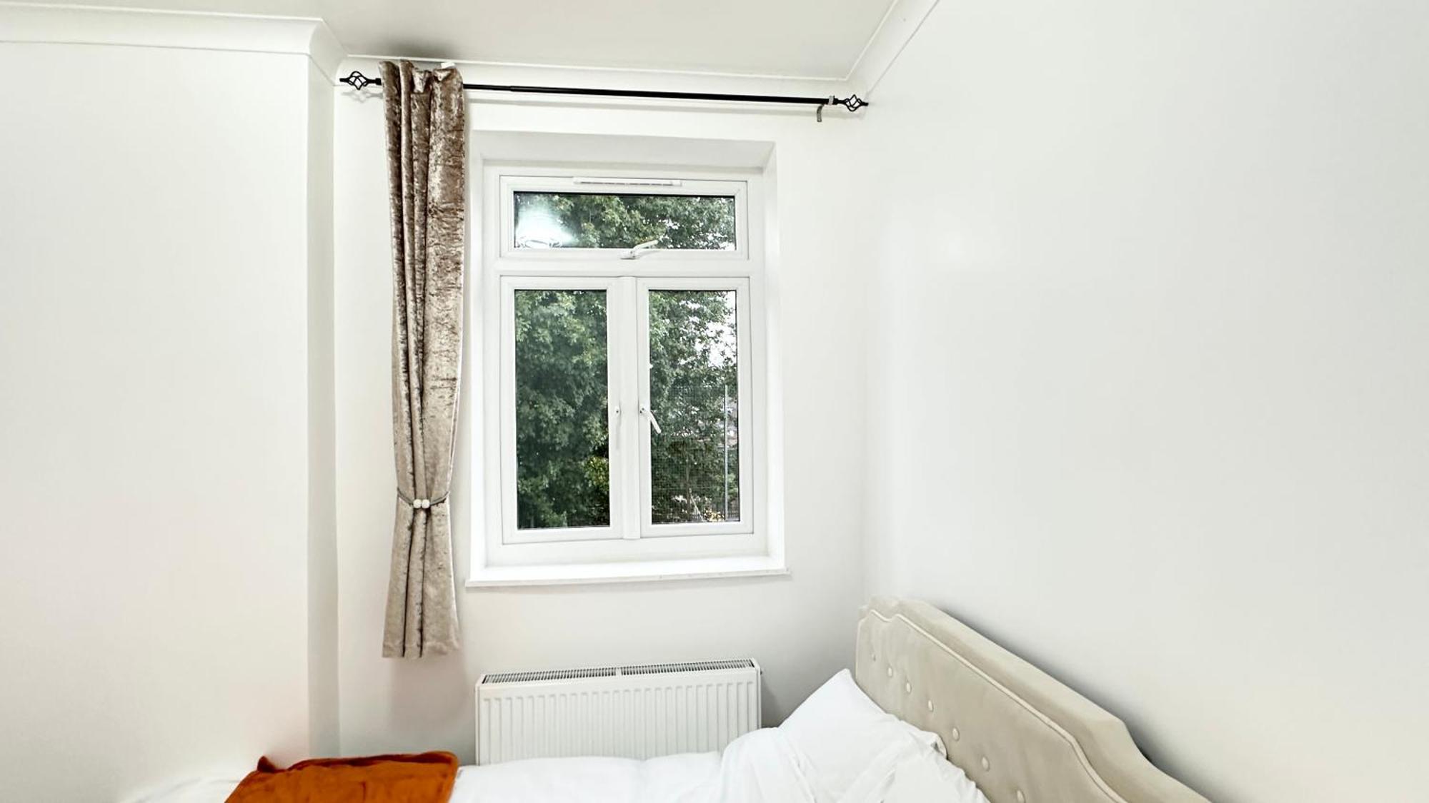 Apartment 8-sleeper 3br 4bed 2bath Wi-fi Garden Tv
