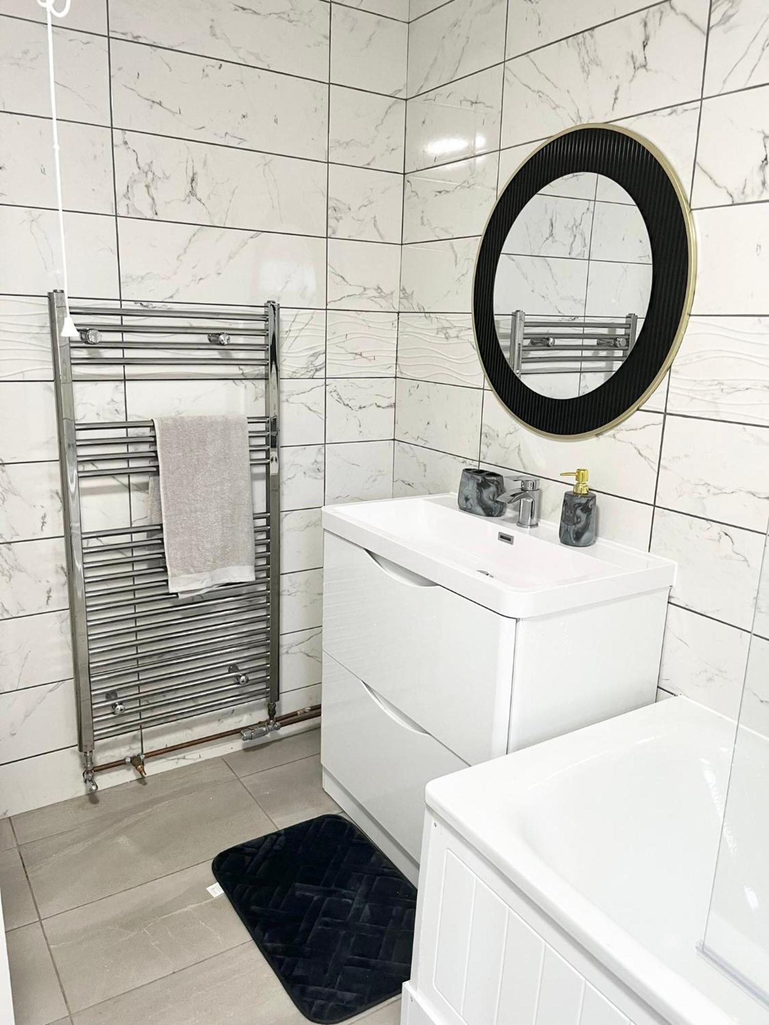 Appartement 8-sleeper 4br 4bed 2bath Wi-fi Garden Tv *